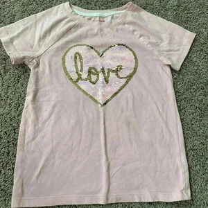 Cute girl top.